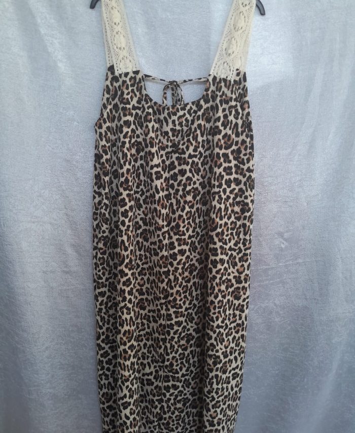 VESTIDO